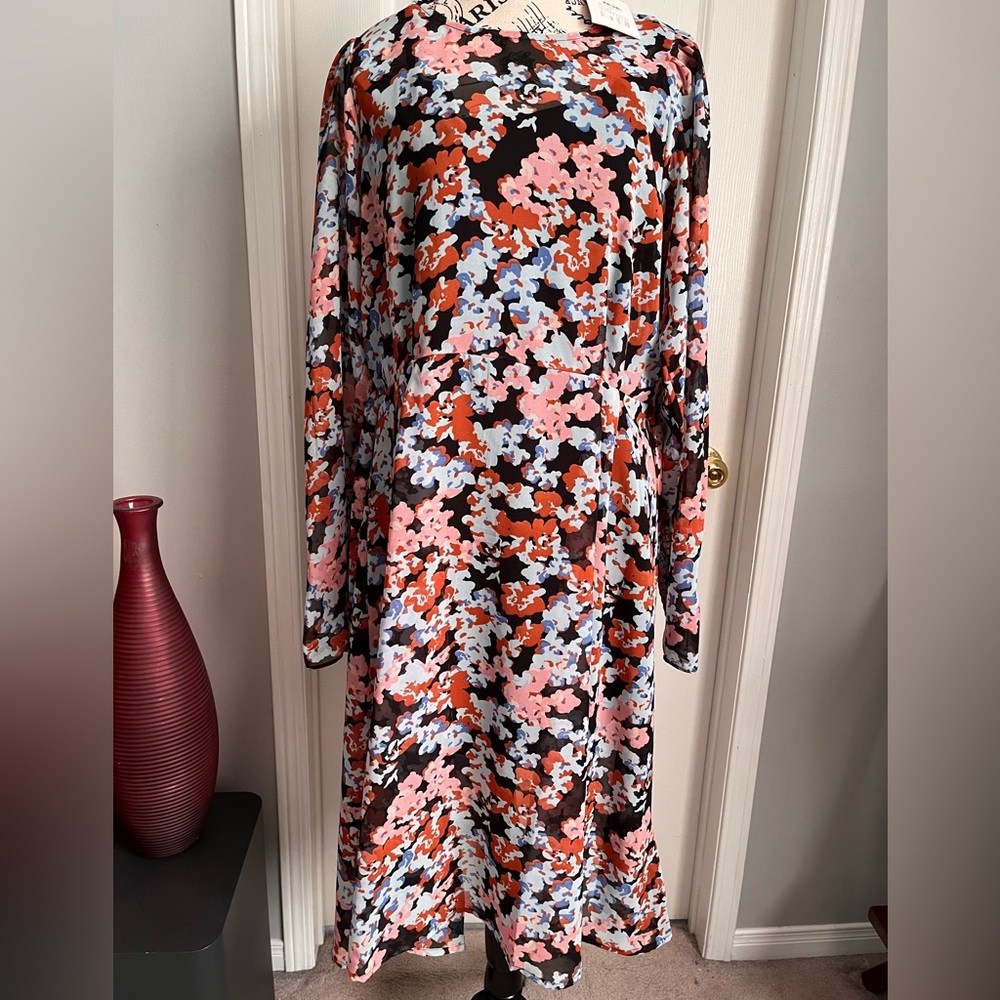 NWT MSCH MIDI  Dress